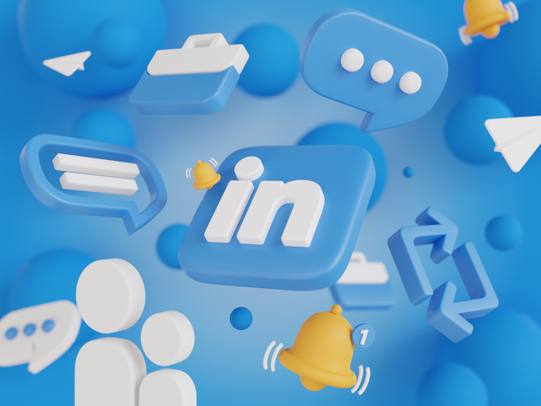 How to Optimize LinkedIn Ads for B2B Using AdGPT